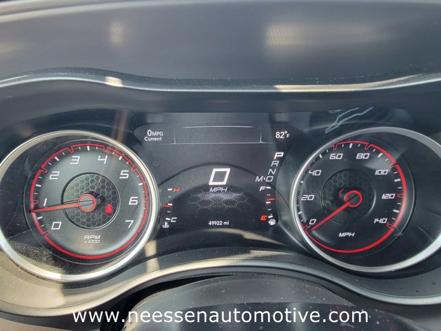 Vehicle image 20 of 33