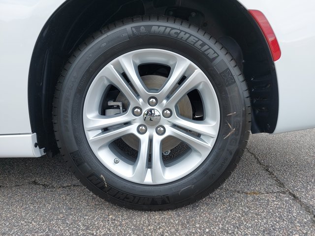 2023 Dodge Charger SXT Image 29 of 35