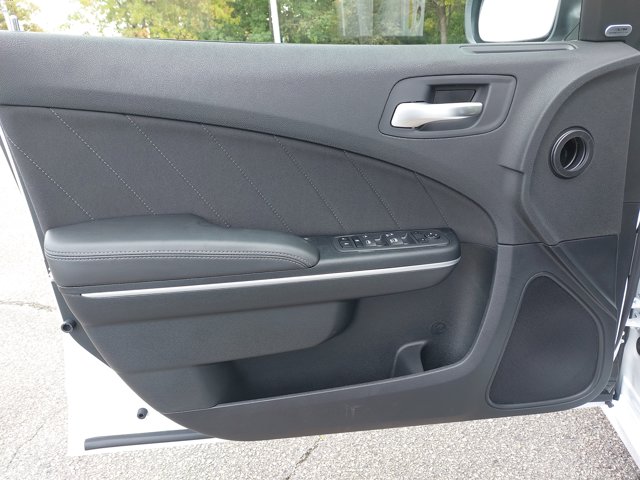 2023 Dodge Charger SXT Image 25 of 35