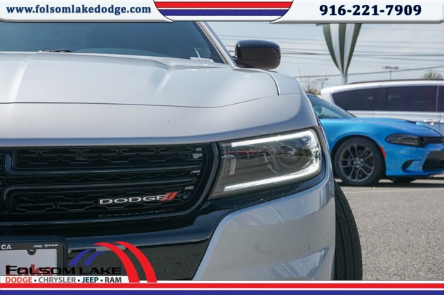 Vehicle image 6 of 23
