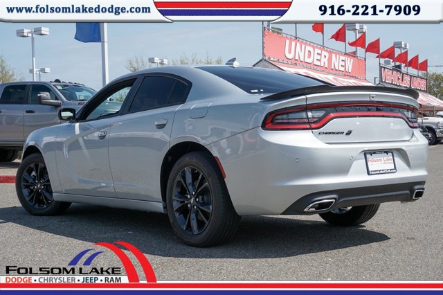 Vehicle image 5 of 23