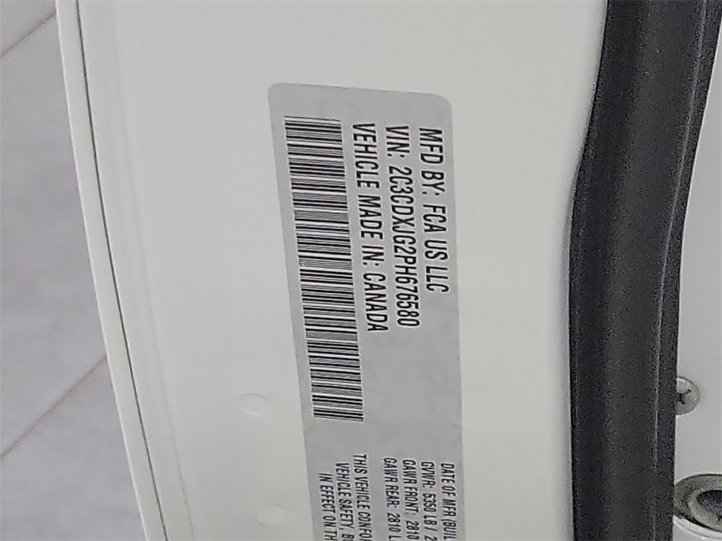Vehicle image 13 of 17