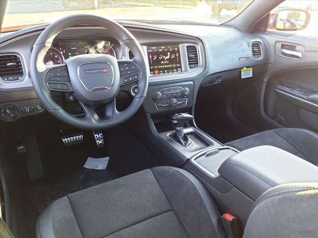 Vehicle image 11 of 22