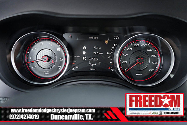 Vehicle image 18 of 44