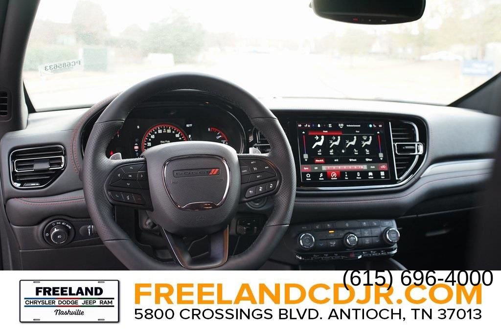 Vehicle image 12 of 24