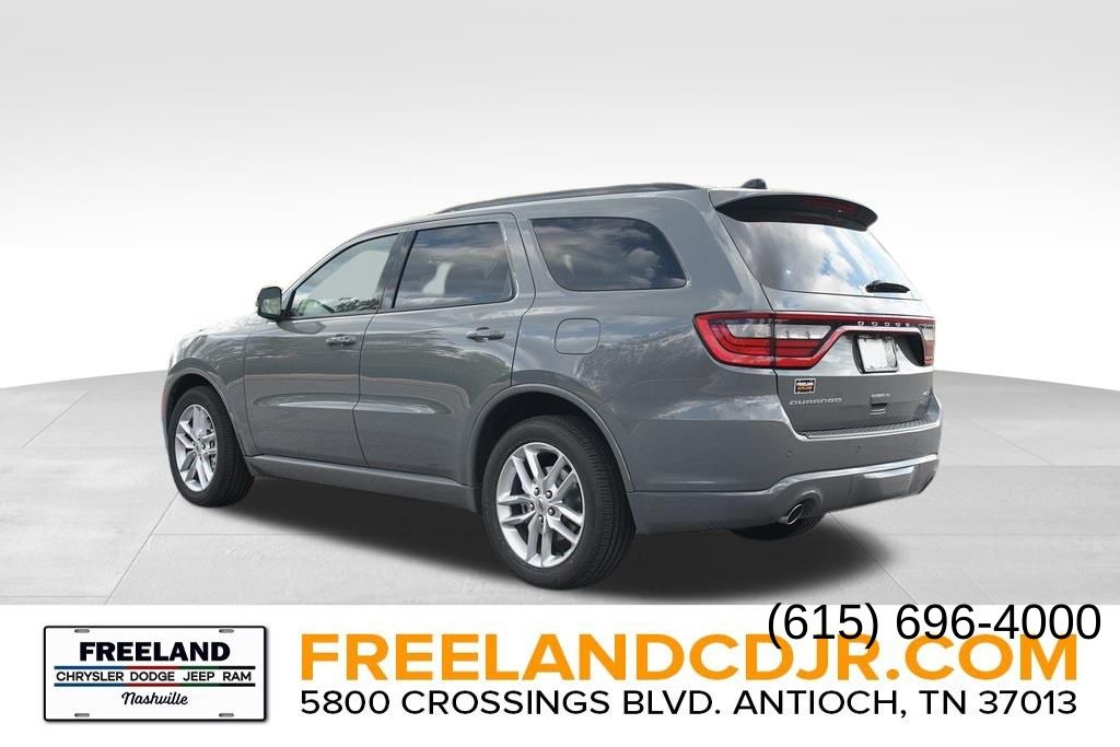 Vehicle image 6 of 24