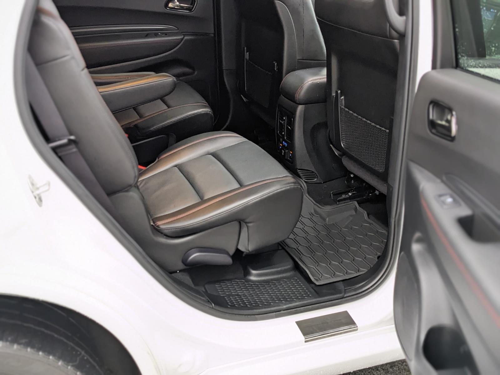 Vehicle image 24 of 39