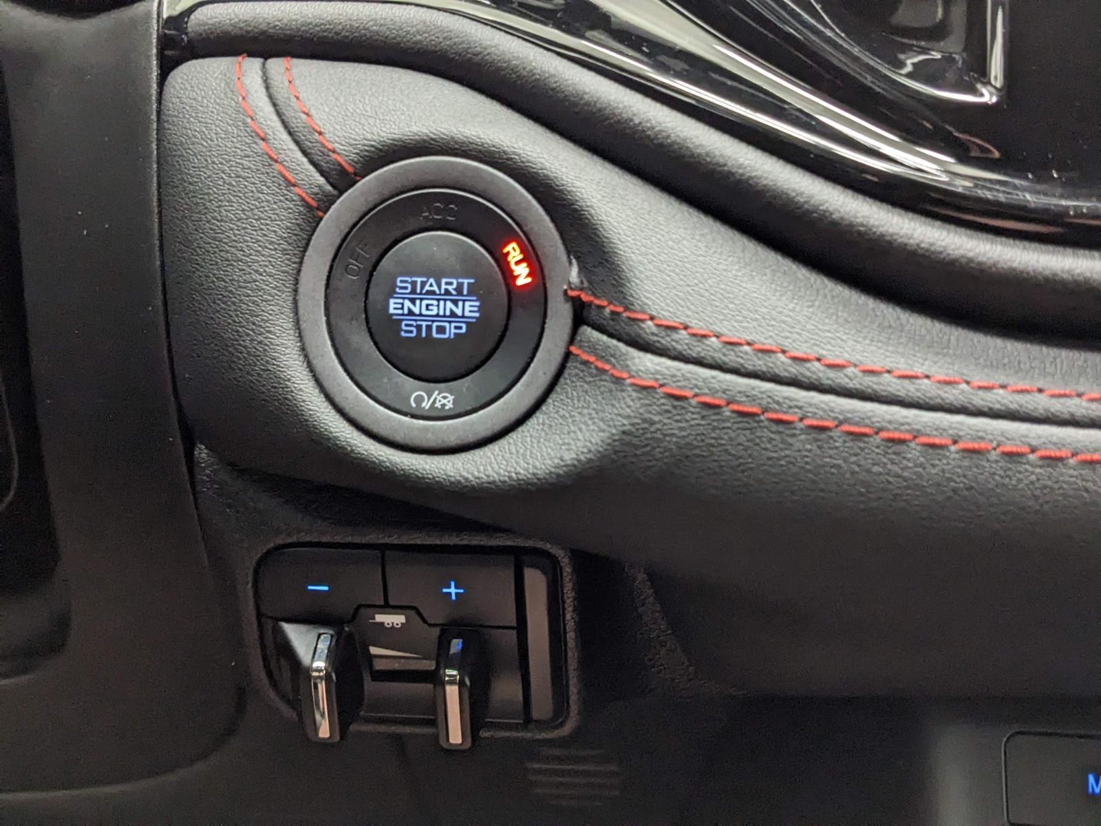 Vehicle image 34 of 39