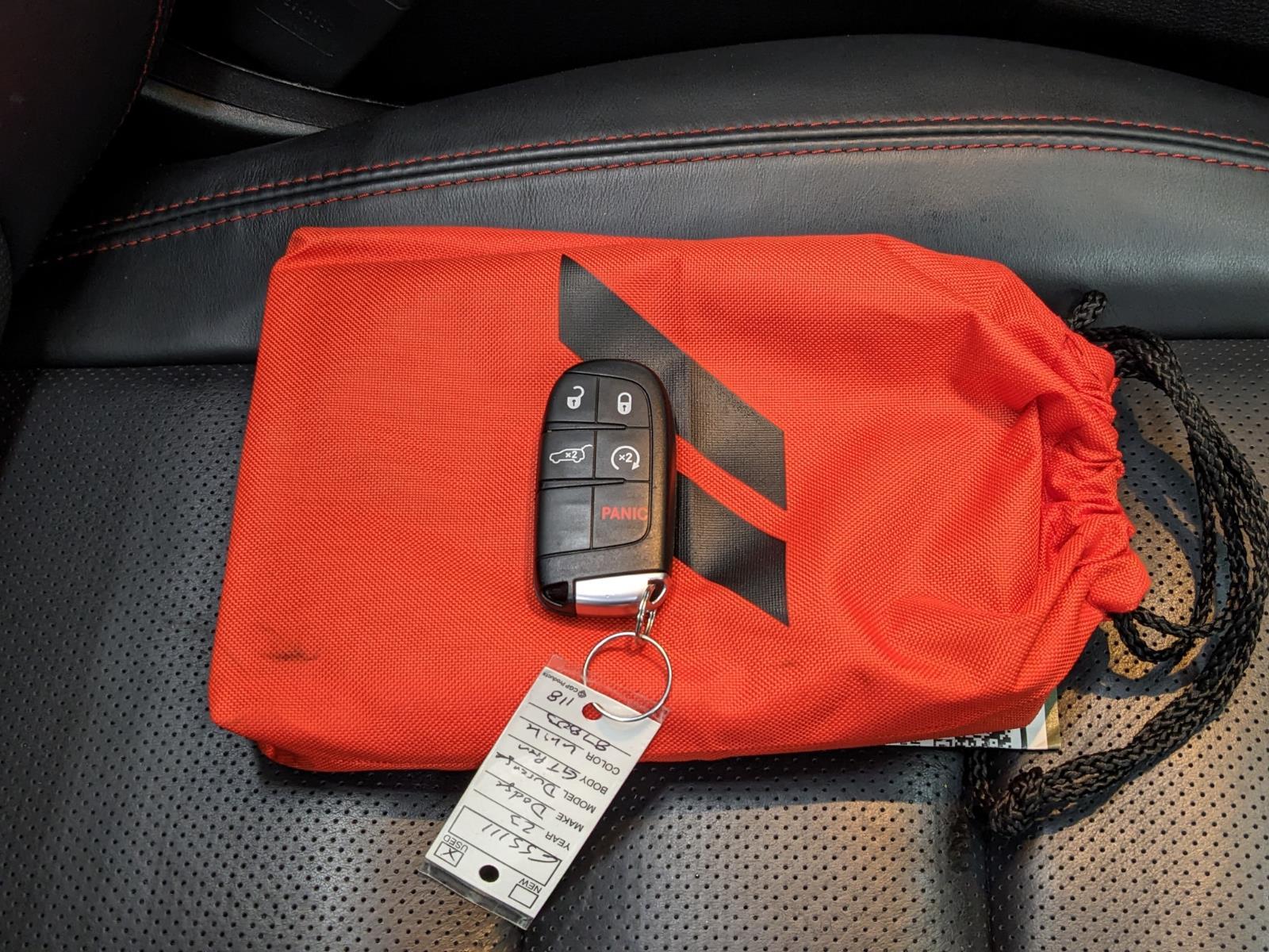 Vehicle image 21 of 39