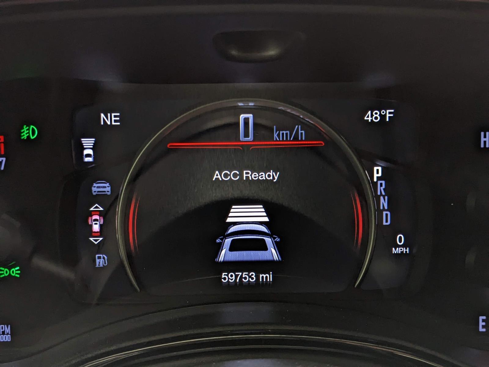Vehicle image 33 of 39