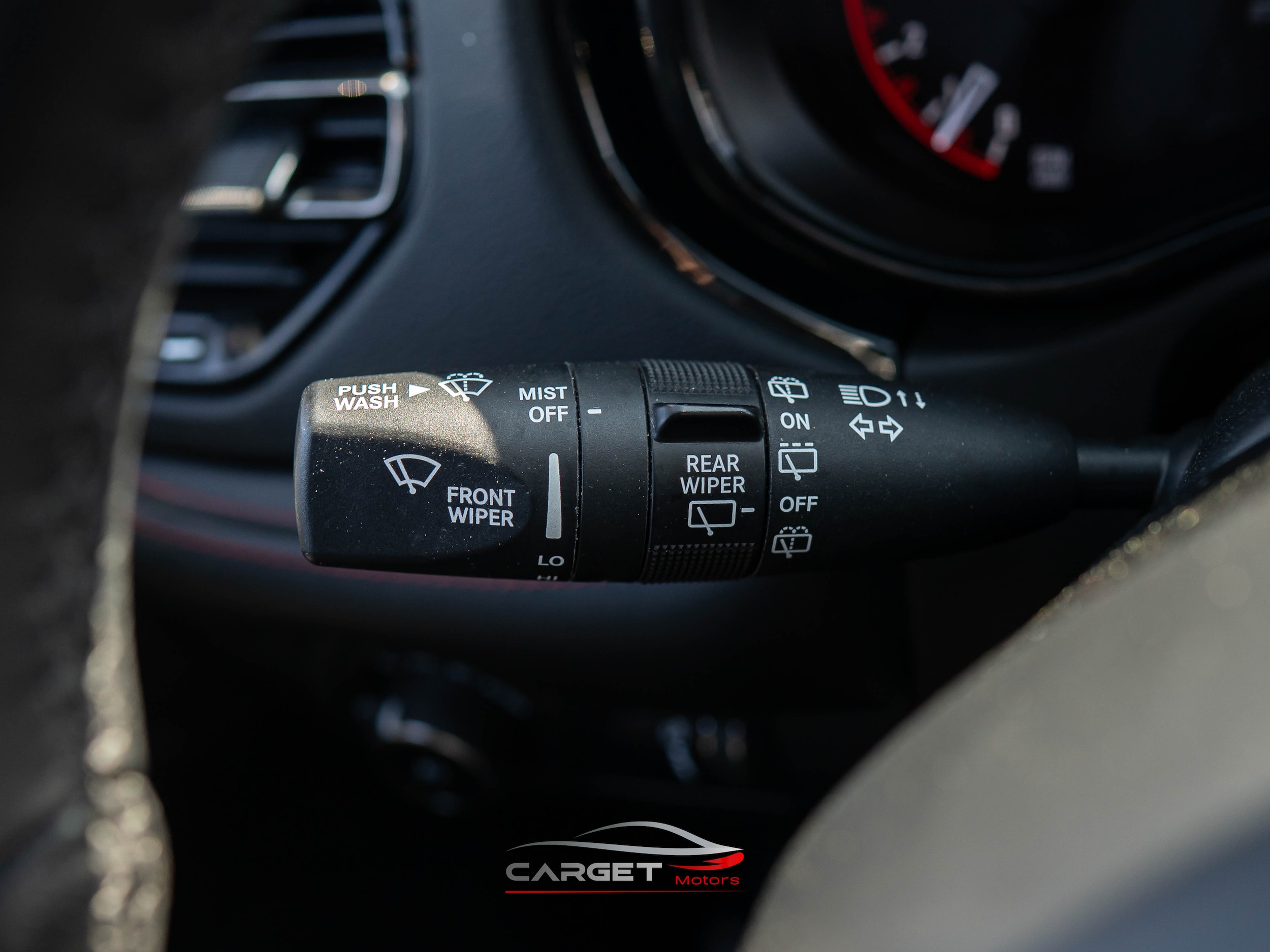 Vehicle image 29 of 52