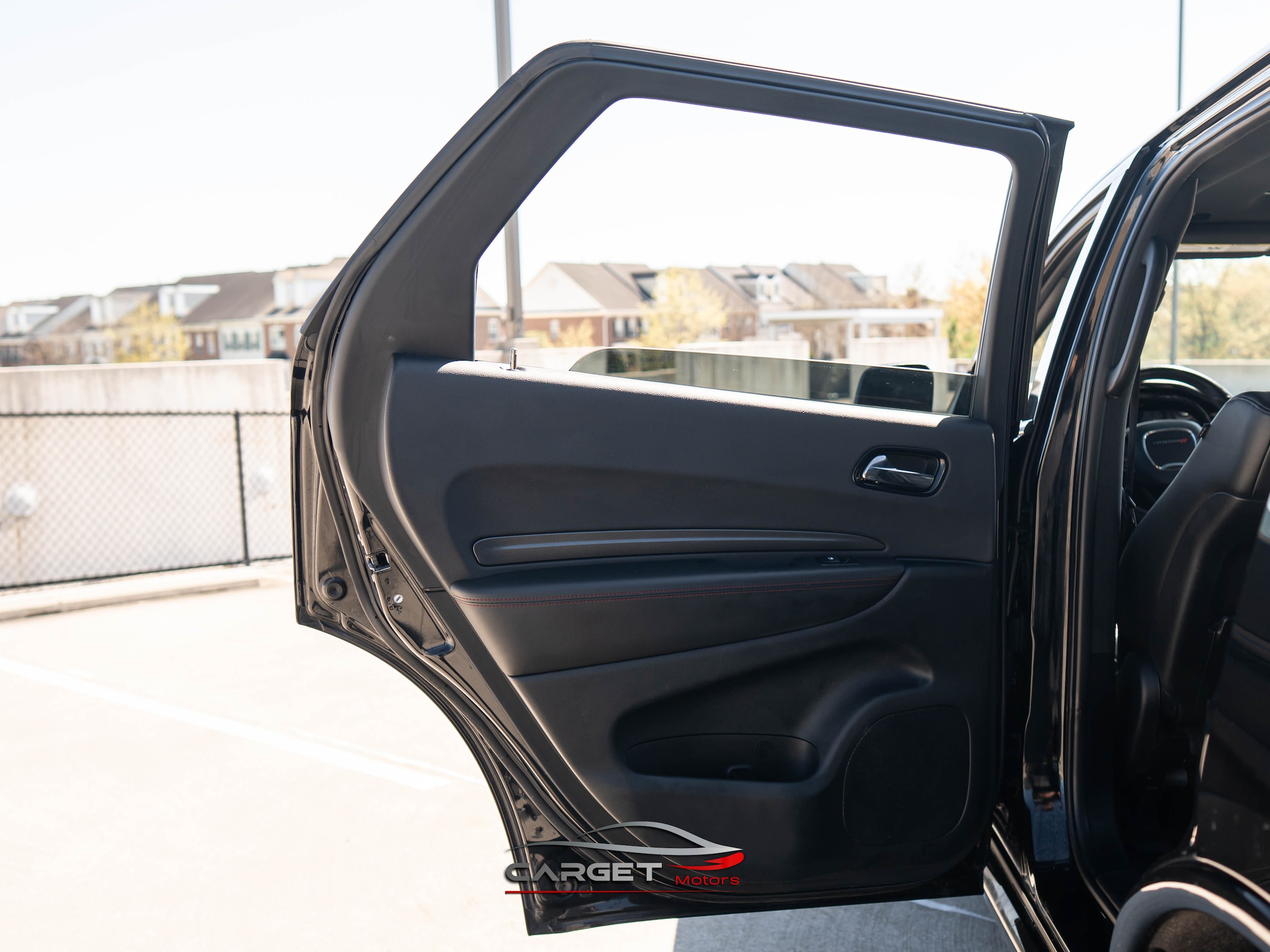 Vehicle image 44 of 52
