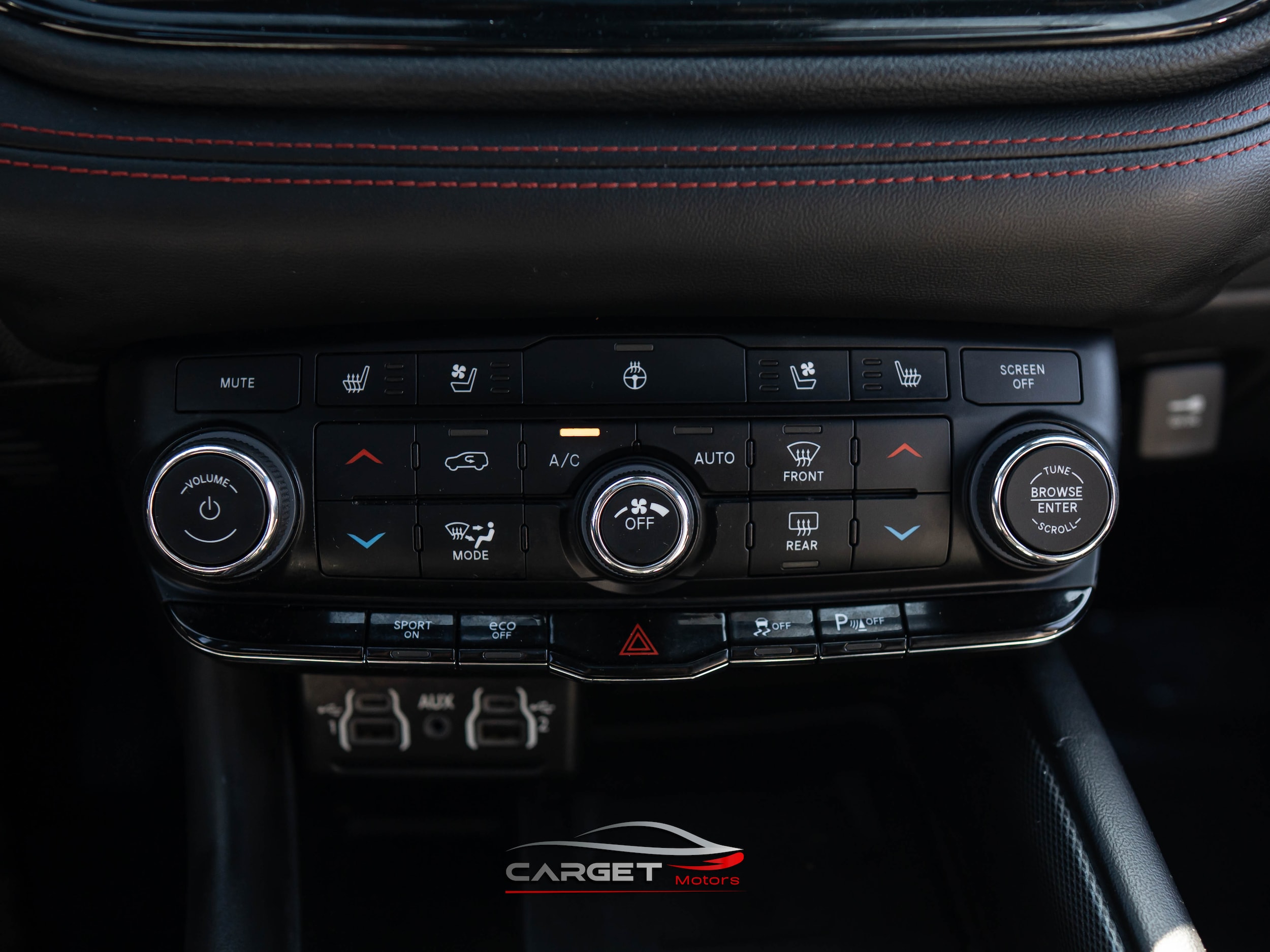 Vehicle image 33 of 52