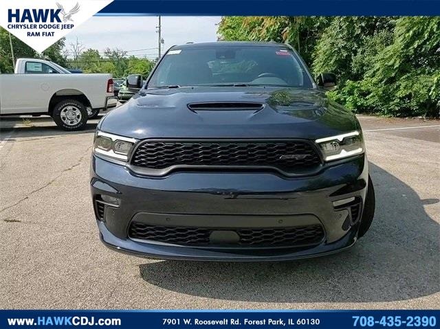 Vehicle image 4 of 24