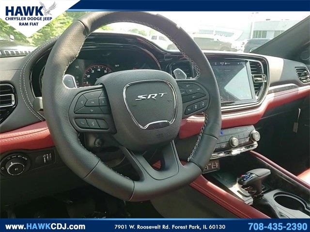 Vehicle image 20 of 24