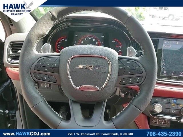 Vehicle image 14 of 24