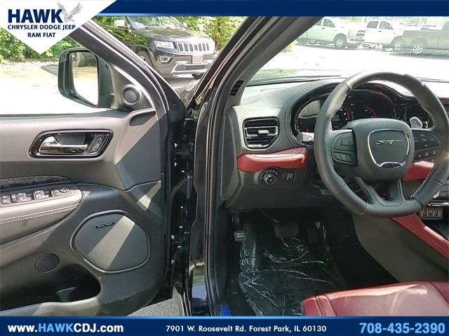 Vehicle image 11 of 24