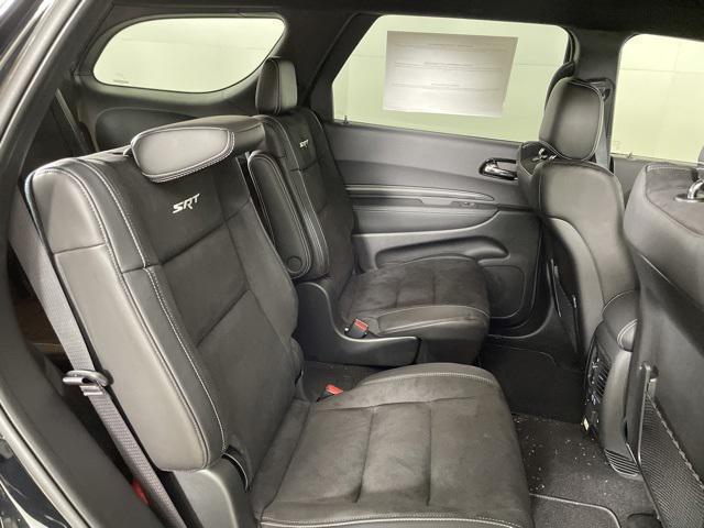 Vehicle image 31 of 41