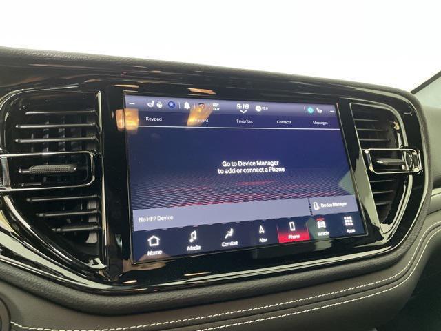 Vehicle image 21 of 41