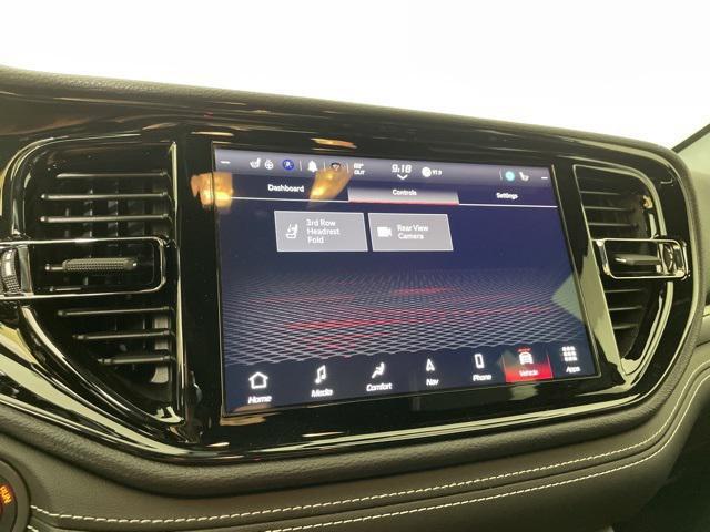 Vehicle image 22 of 41