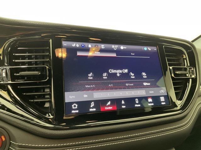 Vehicle image 20 of 41