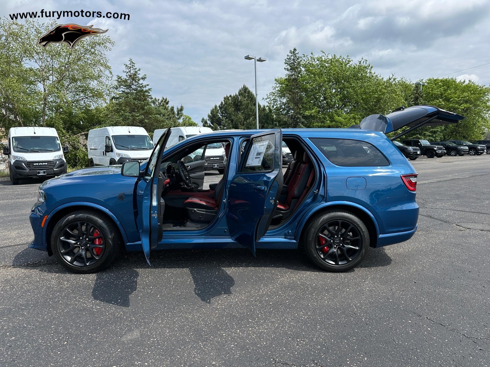 Vehicle image 34 of 36