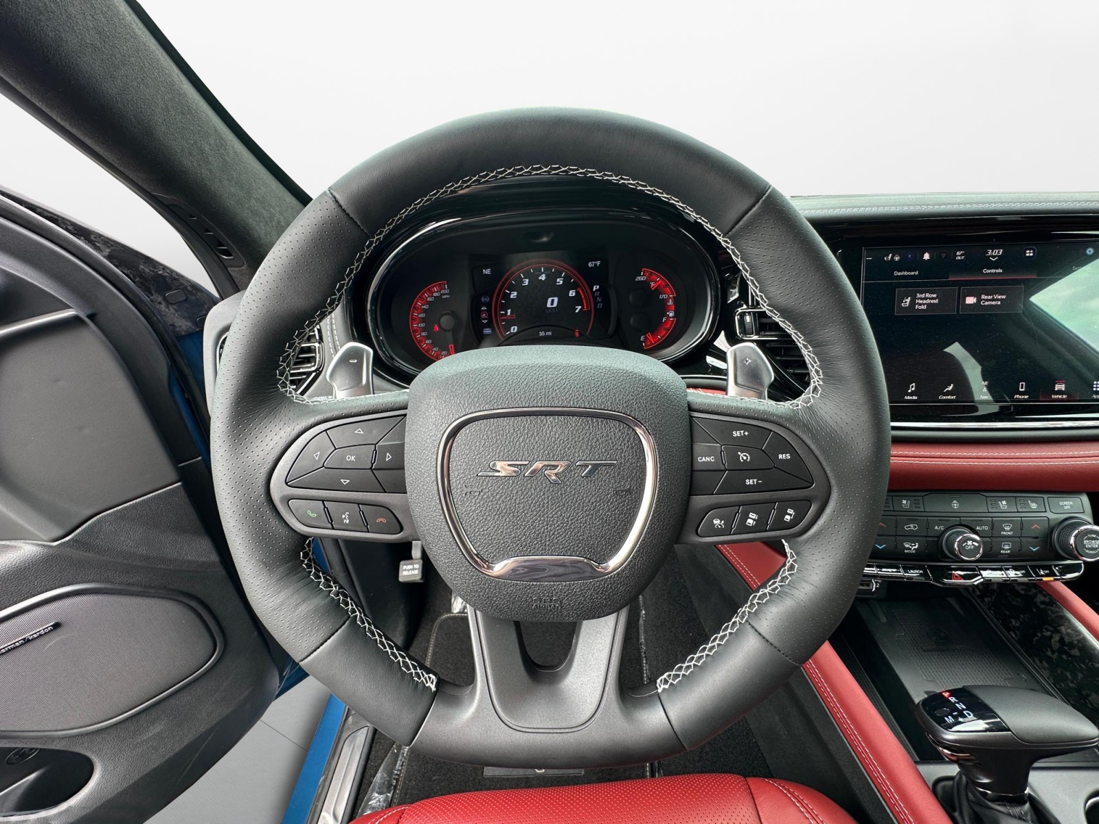 Vehicle image 15 of 36