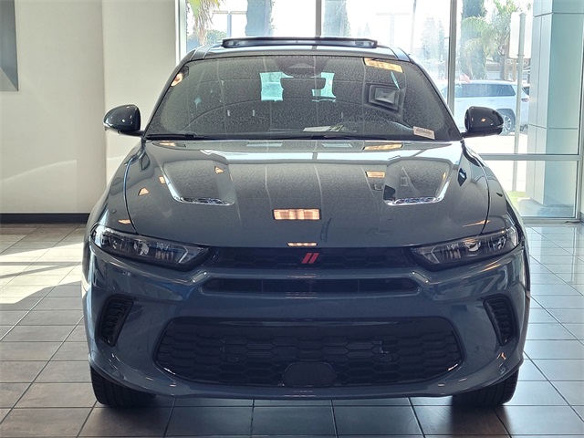 Vehicle image 2 of 16