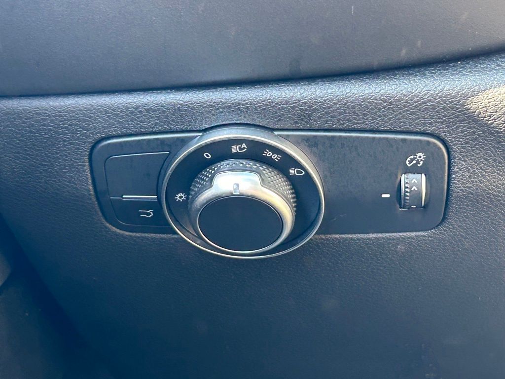 Vehicle image 42 of 53