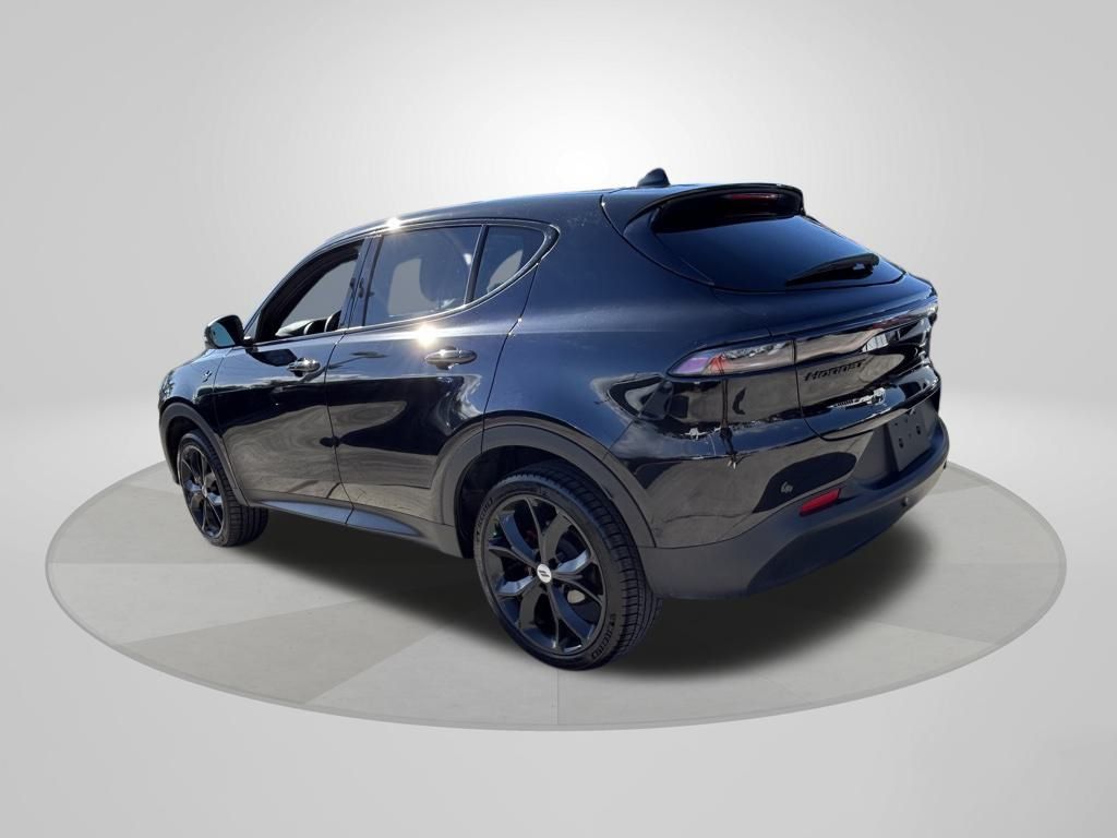 Vehicle image 7 of 53