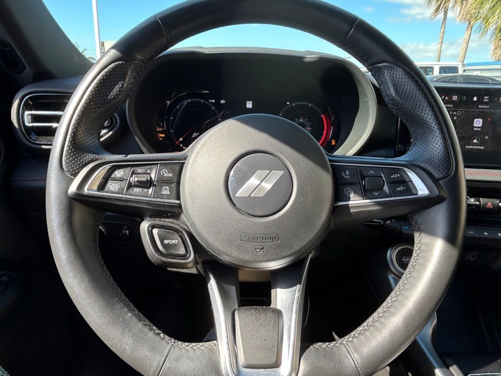 Vehicle image 15 of 53