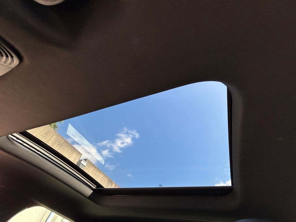 Vehicle image 45 of 53