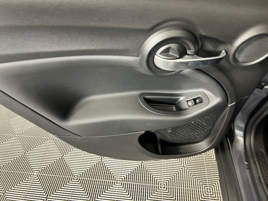 Vehicle image 23 of 57