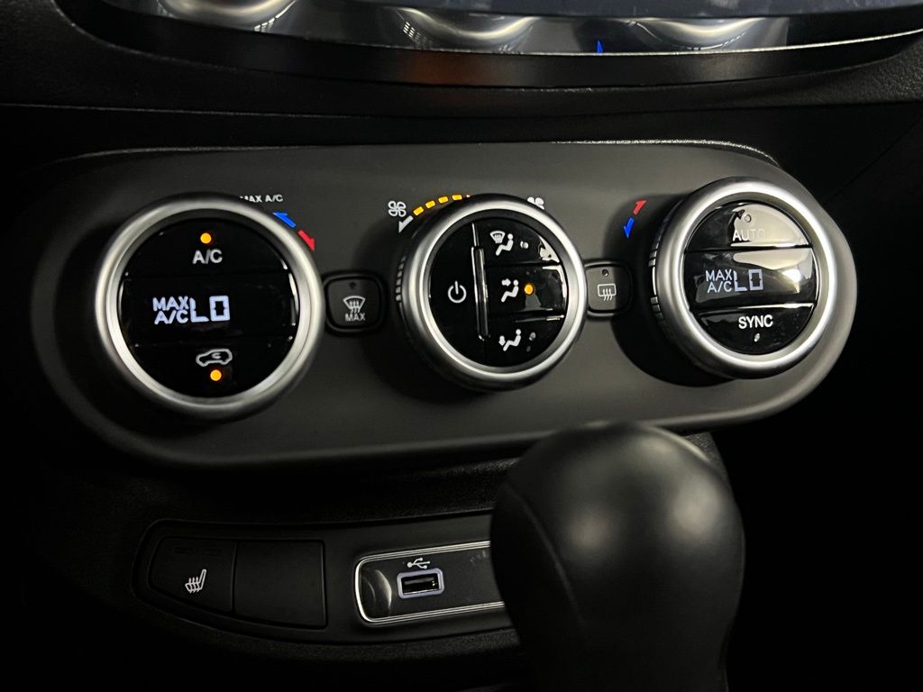 Vehicle image 16 of 57