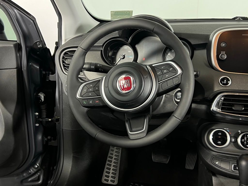 Vehicle image 9 of 57