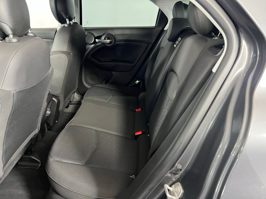 Vehicle image 22 of 57
