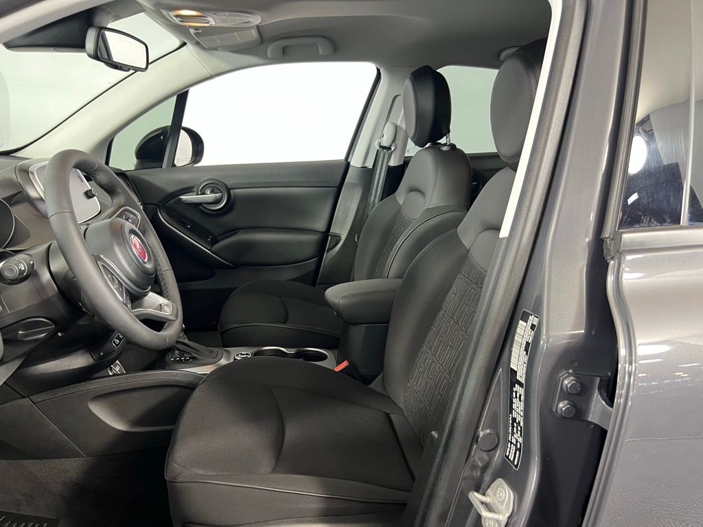 Vehicle image 17 of 57