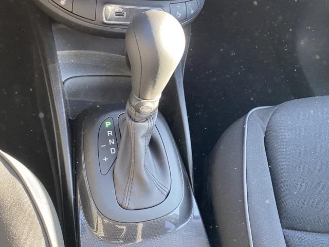 Vehicle image 23 of 37