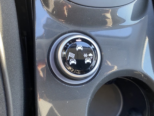 Vehicle image 24 of 37