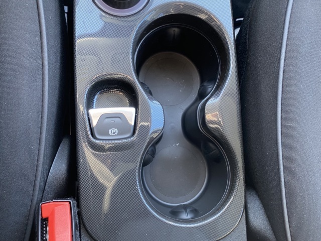 Vehicle image 26 of 38