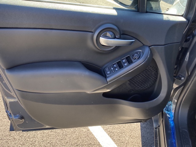 Vehicle image 13 of 38