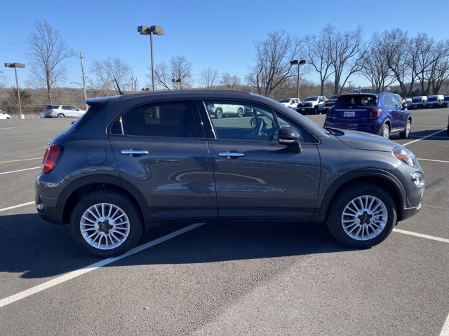 Vehicle image 4 of 38