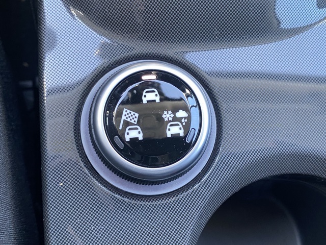 Vehicle image 24 of 37
