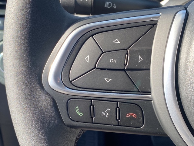 Vehicle image 17 of 37