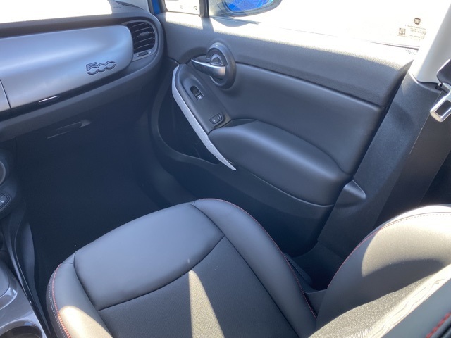 Vehicle image 35 of 37