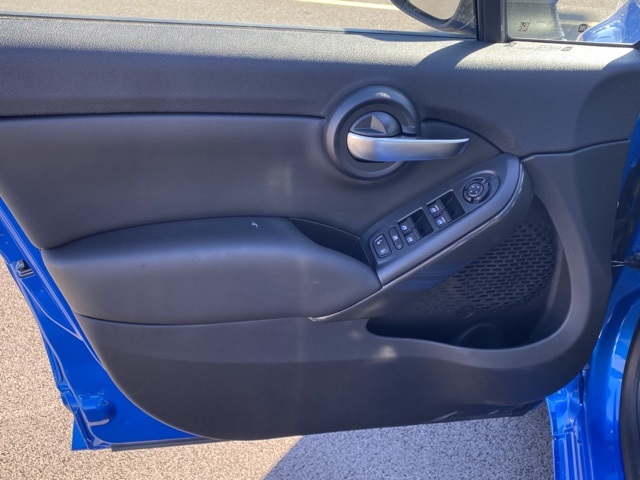 Vehicle image 13 of 37