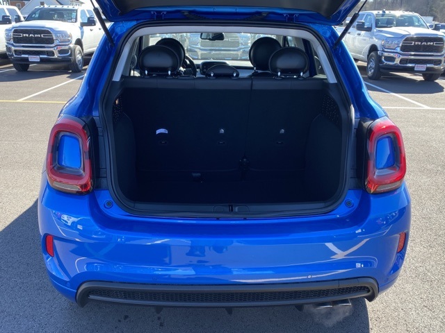 Vehicle image 10 of 37