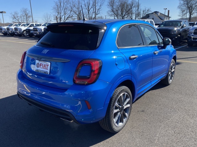 Vehicle image 5 of 37