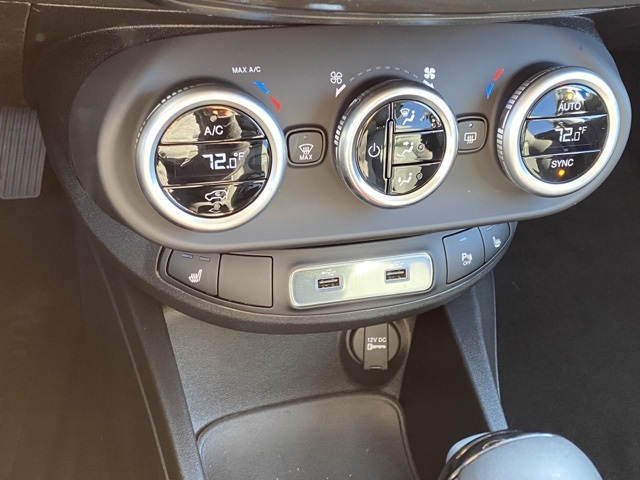 Vehicle image 22 of 37