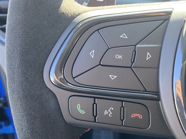 Vehicle image 17 of 37